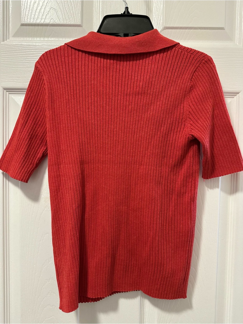 Tahari Red Ribbed Polo Sweater Top NWT Size Small - Picture 4 of 5